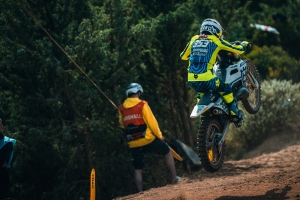 Andrea-Uccellini-2025-EMX125-Round-of-Sardegna-Riola-Sardo_09