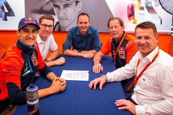 Marvin-Musquin-Team-Red-Bull-KTM-Factory-racing