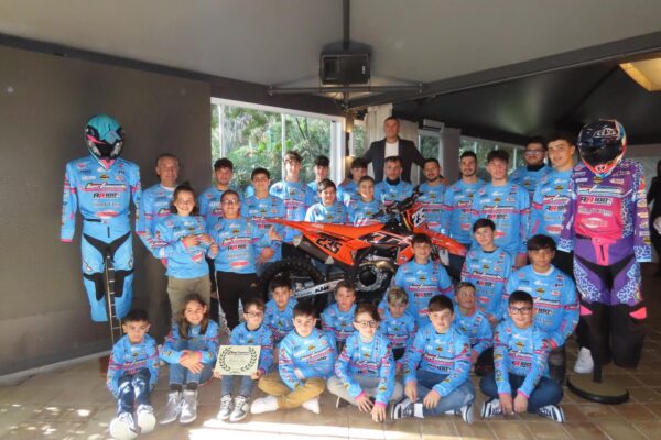 Bertuccelli Team Racing Scuola Cross presentazione 2024